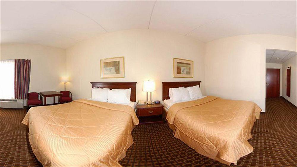 Comfort Inn & Suites Oxford South Екстер'єр фото