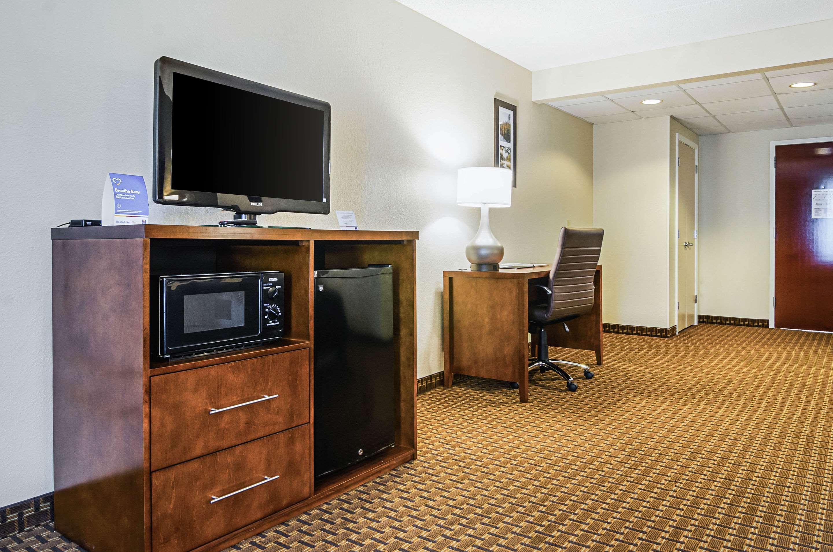 Comfort Inn & Suites Oxford South Екстер'єр фото