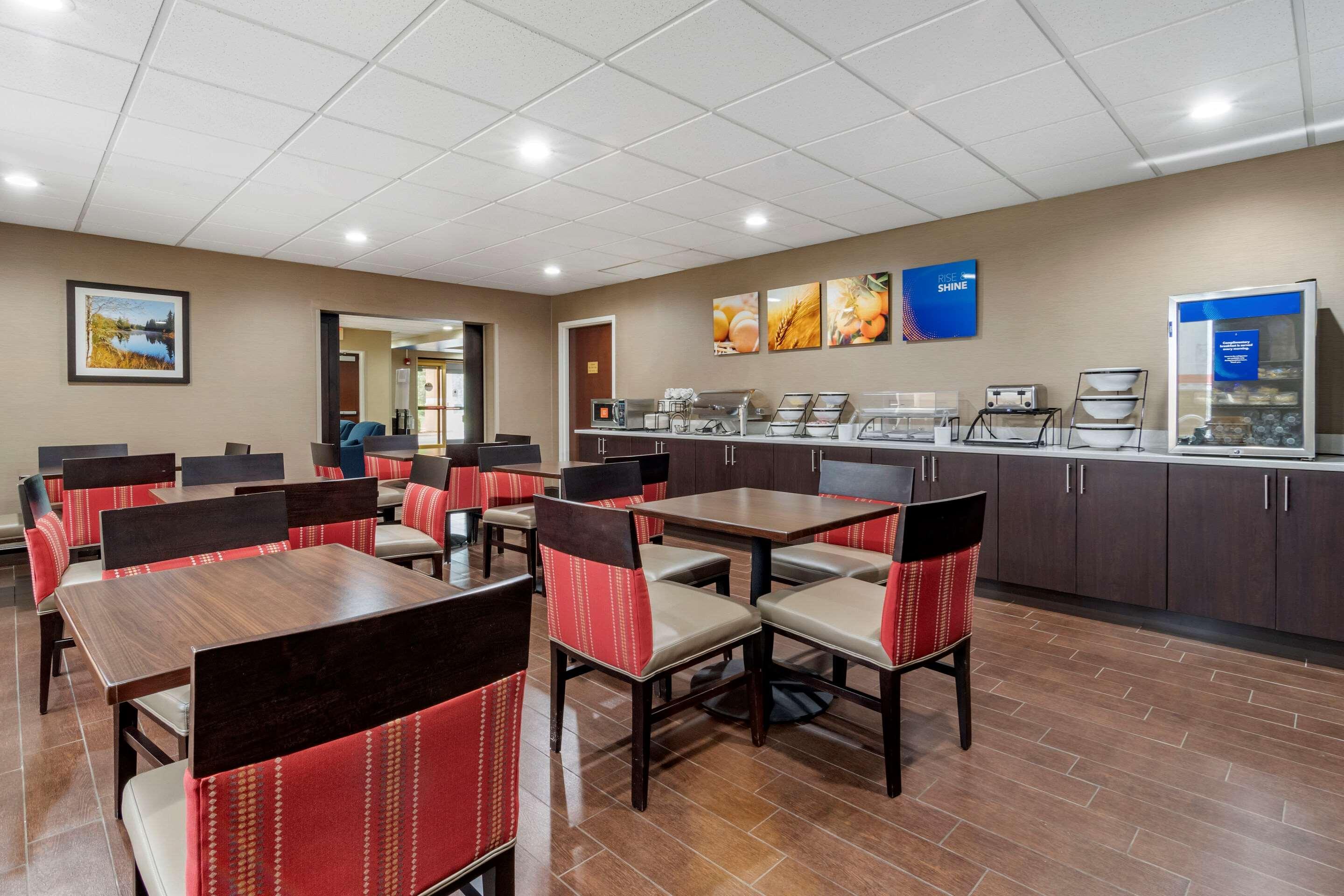 Comfort Inn & Suites Oxford South Екстер'єр фото