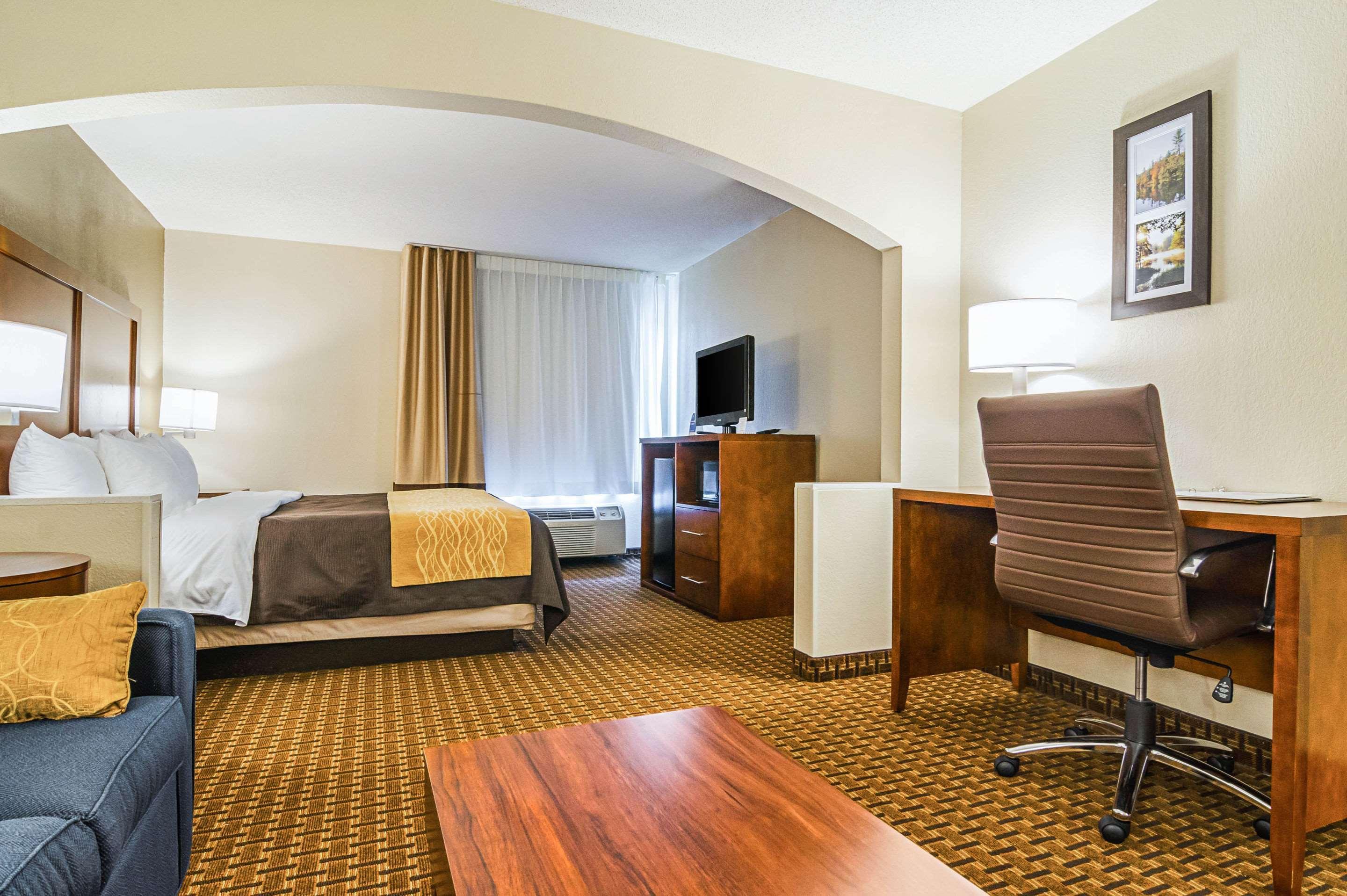 Comfort Inn & Suites Oxford South Екстер'єр фото