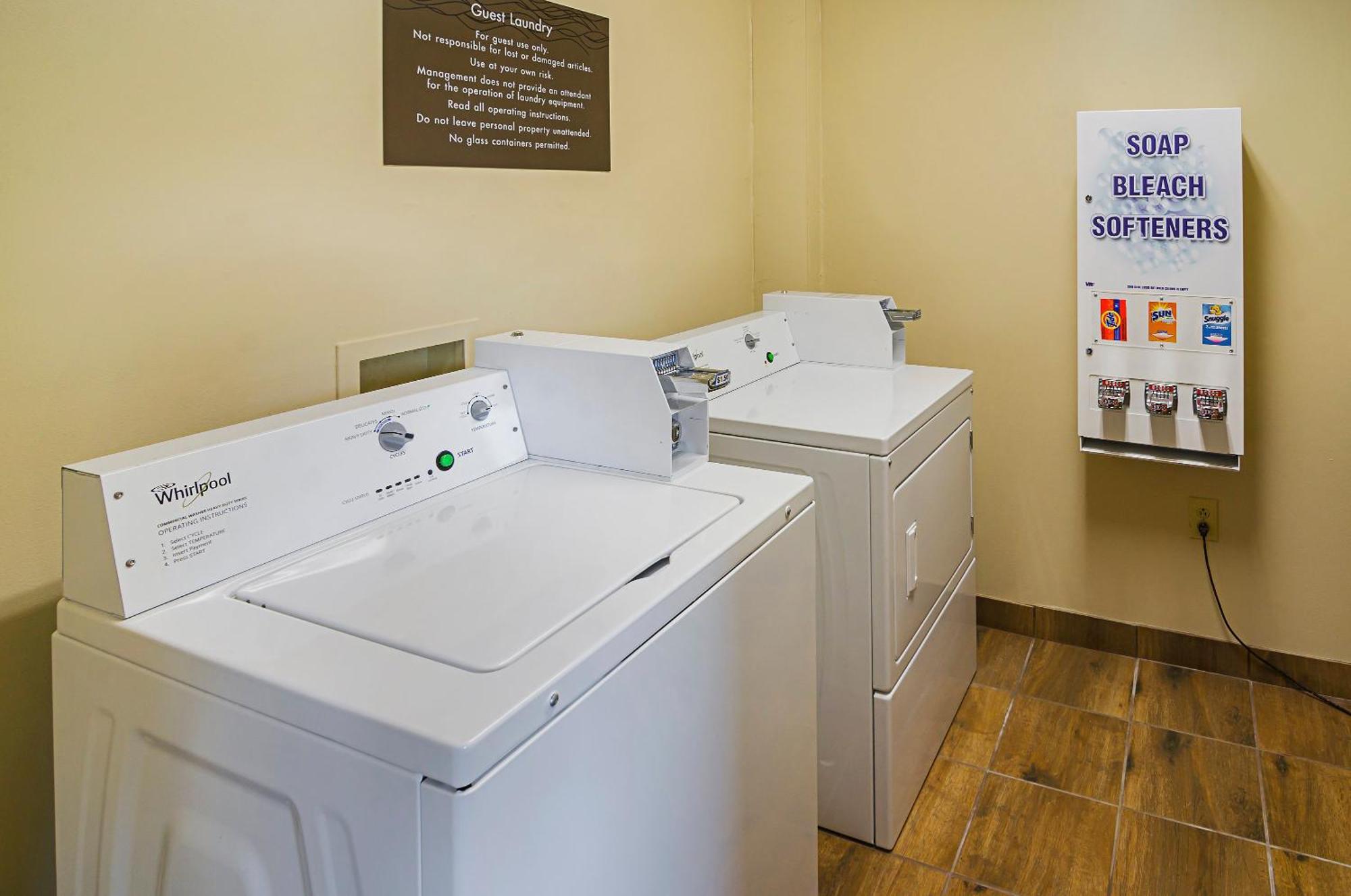 Comfort Inn & Suites Oxford South Екстер'єр фото